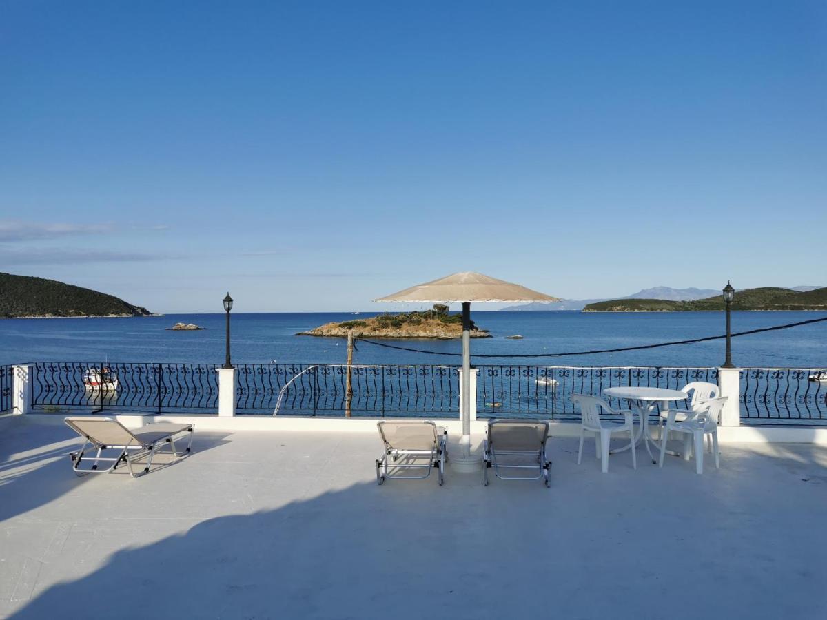 Villa Tasos Néa Péramos Esterno foto