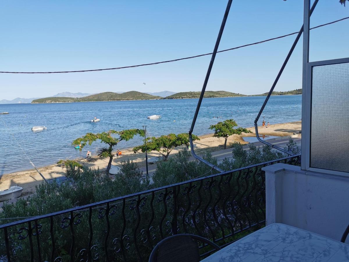 Villa Tasos Néa Péramos Esterno foto