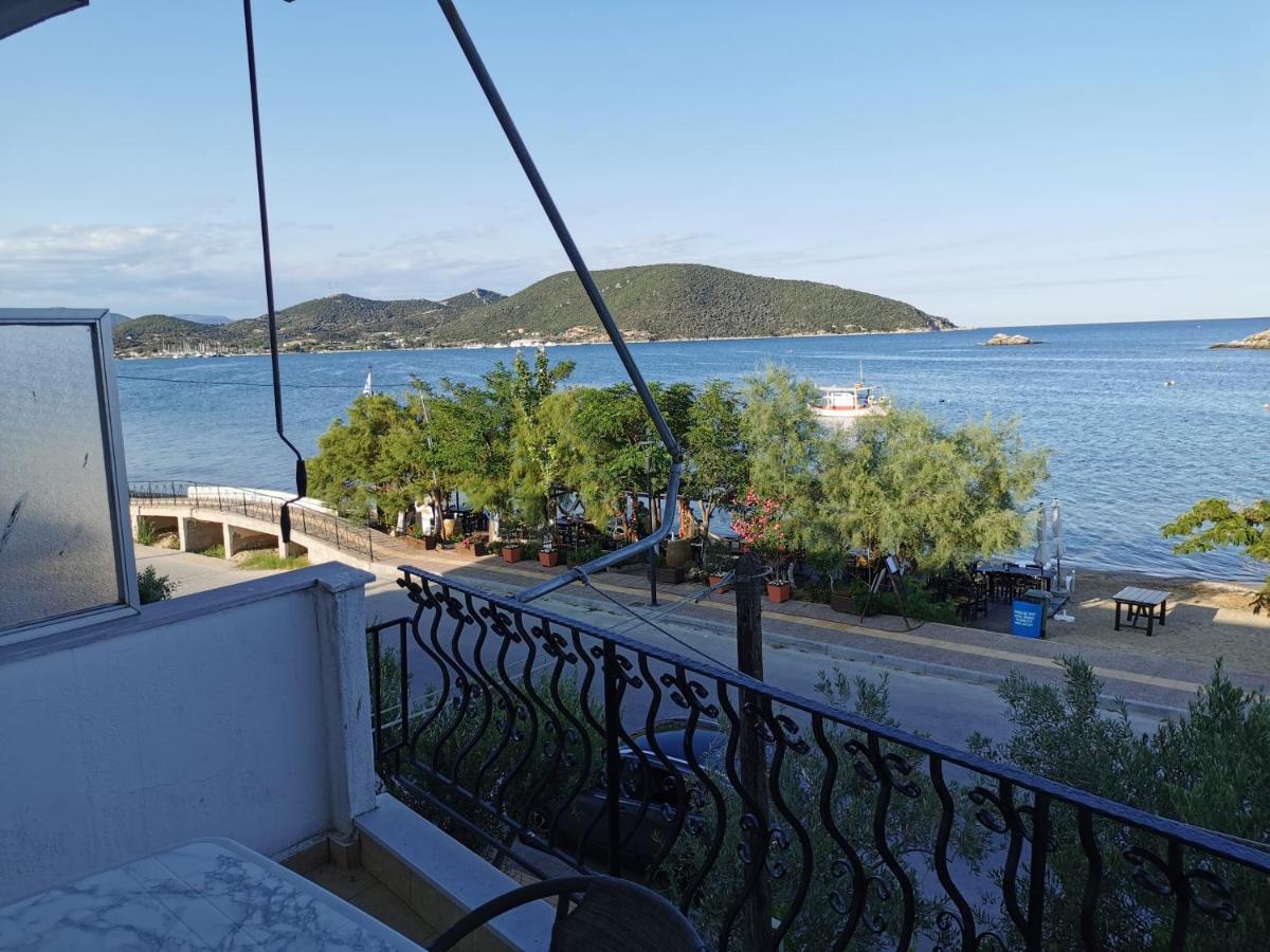 Villa Tasos Néa Péramos Esterno foto