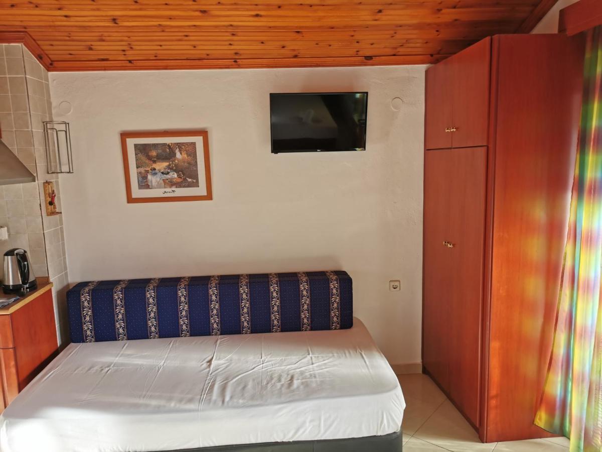 Villa Tasos Néa Péramos Esterno foto