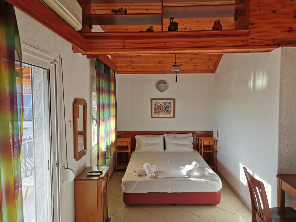 Villa Tasos Néa Péramos Esterno foto