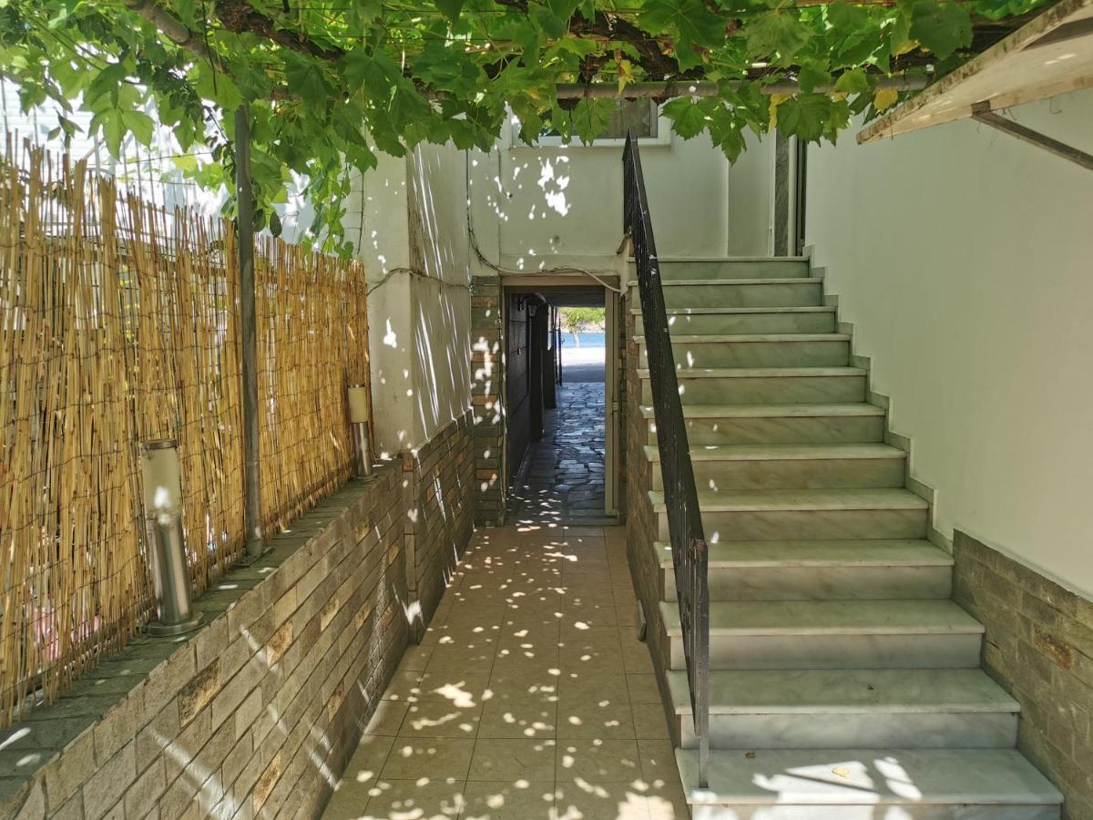 Villa Tasos Néa Péramos Esterno foto